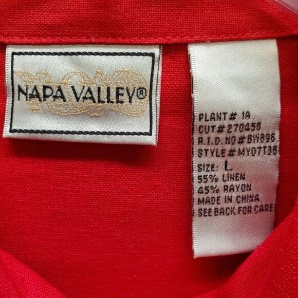 Red Embroidered Linen/Rayon Floral Motif Top in Size L - Picture 5 of 9